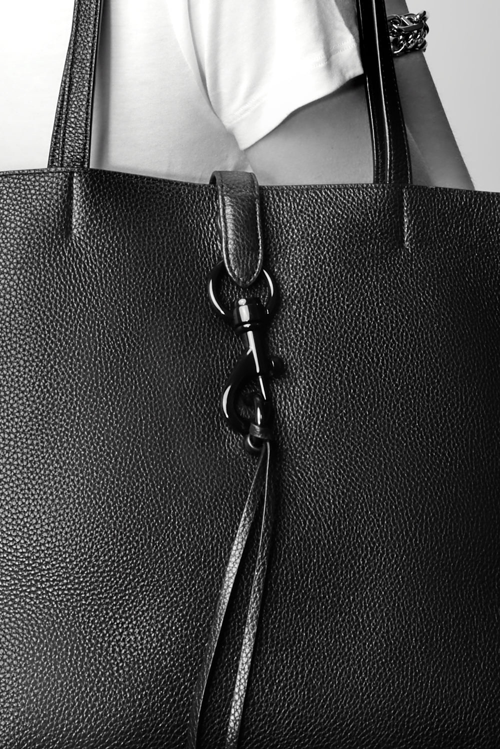 REBECCA MINKOFF LOVE QUILTED LARGE LEATHER TOTE HAND SHOULDER BAG BLACK GUNMETAL 2024