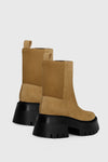 Lug Boot